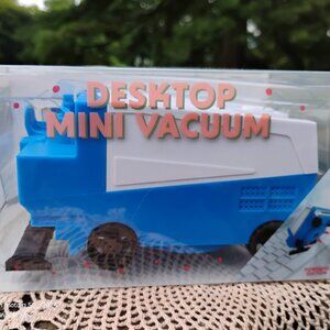 desktop mini vacuum Zamboni shaped Vivitar brand NEW unused NIP ice rink hockey